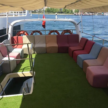Botel Kmtyachtstanbul Istanbulská provincie